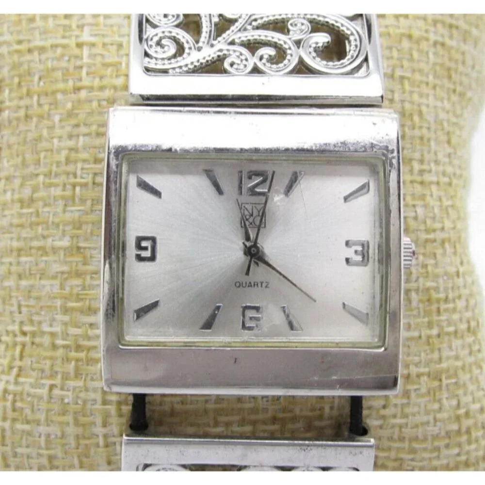Women's NY&C Quartz Analog Dial Causal Round Watch (E60)